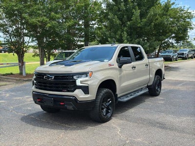 2022 Chevrolet Silverado 1500 Crew Cab Short Box 4-Wheel Drive LT Trail Boss