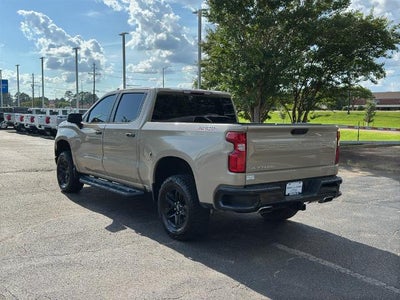 2022 Chevrolet Silverado 1500 Crew Cab Short Box 4-Wheel Drive LT Trail Boss