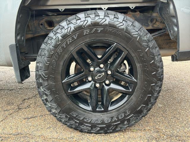 2024 Chevrolet Silverado 1500 Crew Cab Short Box 4-Wheel Drive LT Trail Boss