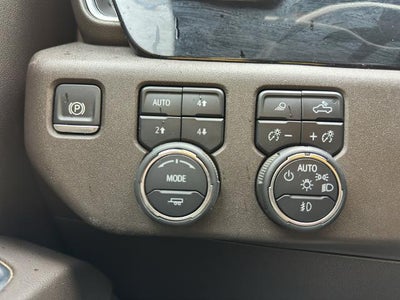 2024 Chevrolet Silverado 1500 Crew Cab Short Box 4-Wheel Drive LT Trail Boss