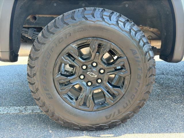 2023 Chevrolet Silverado 1500 Crew Cab Short Box 4-Wheel Drive ZR2