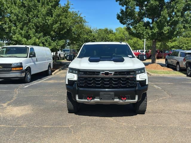 2023 Chevrolet Silverado 1500 Crew Cab Short Box 4-Wheel Drive ZR2