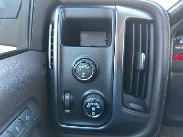 2017 Chevrolet Silverado 1500 Crew Cab Short Box 4-Wheel Drive LTZ Z71