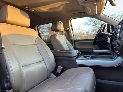 2017 Chevrolet Silverado 1500 Crew Cab Short Box 4-Wheel Drive LTZ Z71