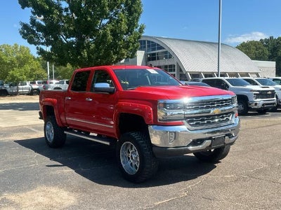 2017 Chevrolet Silverado 1500 Crew Cab Short Box 4-Wheel Drive LTZ