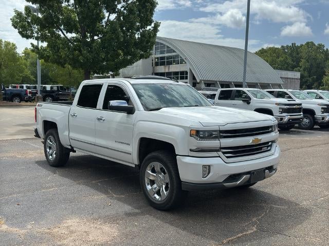 2017 Chevrolet Silverado 1500 Crew Cab Short Box 4-Wheel Drive LTZ Z71
