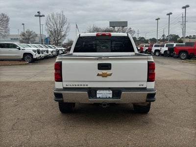 2015 Chevrolet Silverado 1500 Crew Cab Short Box 4-Wheel Drive LTZ Z71