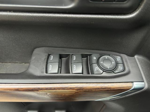 2021 Chevrolet Silverado 1500 Crew Cab Short Box 4-Wheel Drive High Country