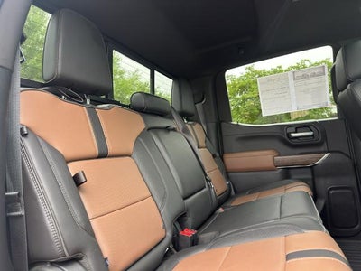 2021 Chevrolet Silverado 1500 Crew Cab Short Box 4-Wheel Drive High Country