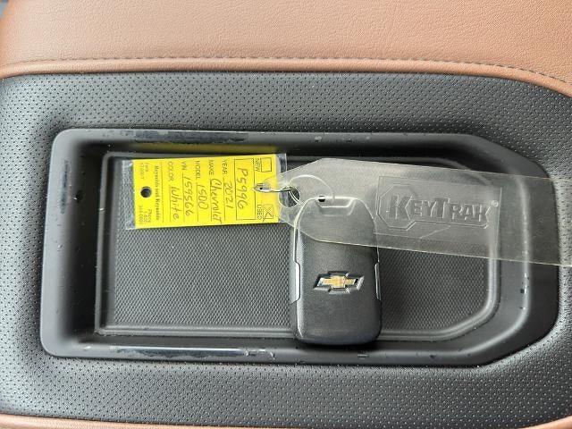 2021 Chevrolet Silverado 1500 Crew Cab Short Box 4-Wheel Drive High Country