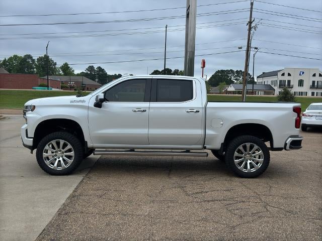 2021 Chevrolet Silverado 1500 Crew Cab Short Box 4-Wheel Drive High Country