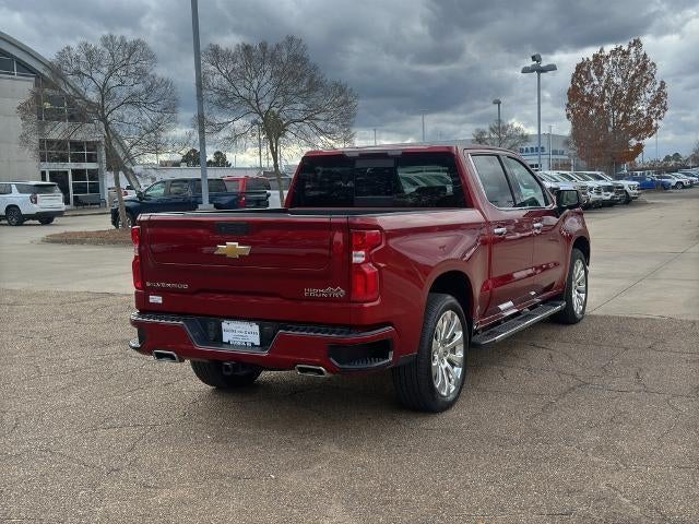2022 Chevrolet Silverado 1500 LTD Crew Cab Short Box 4-Wheel Drive High Country