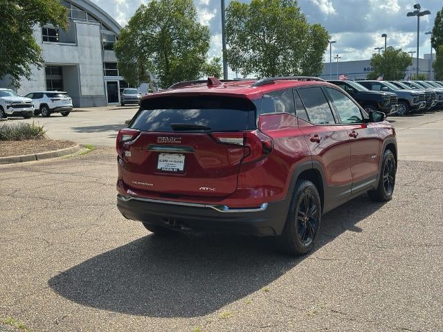 2023 GMC Terrain AWD 4dr AT4