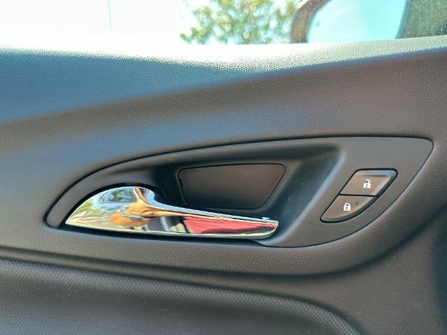 2023 Chevrolet Equinox FWD RS