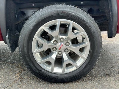 2018 GMC Sierra 1500 Crew Cab Short Box 2-Wheel Drive SLT