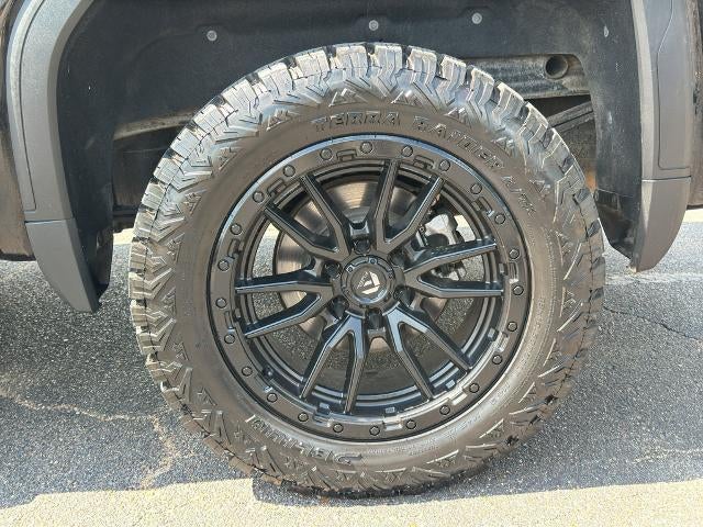 2019 GMC Sierra 1500 Crew Cab Short Box 4-Wheel Drive AT4
