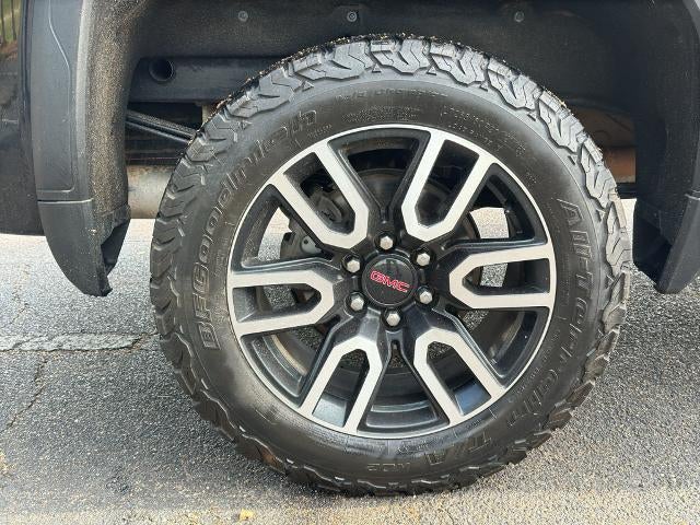 2021 GMC Sierra 1500 Crew Cab Short Box 4-Wheel Drive AT4