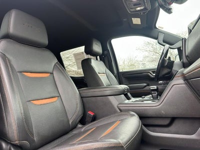 2022 GMC Sierra 1500 Crew Cab Short Box 4-Wheel Drive AT4