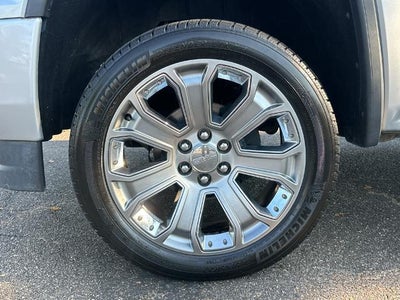 2018 GMC Sierra 1500 Crew Cab Short Box 4-Wheel Drive Denali