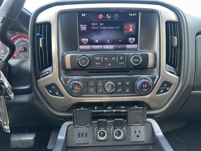 2015 GMC Sierra 1500 Crew Cab Short Box 4-Wheel Drive Denali