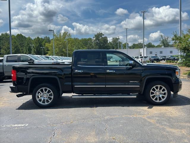 2015 GMC Sierra 1500 Crew Cab Short Box 4-Wheel Drive Denali