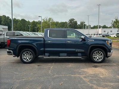 2020 GMC Sierra 1500 Crew Cab Short Box 4-Wheel Drive SLT