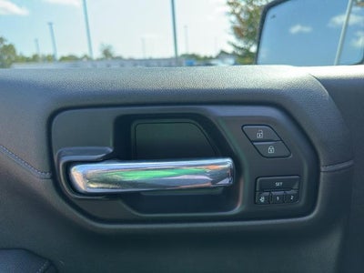 2022 GMC Sierra 1500 Limited Crew Cab Short Box 4-Wheel Drive SLT