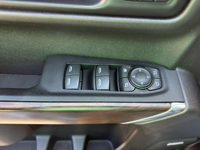2022 GMC Sierra 1500 Limited Crew Cab Short Box 4-Wheel Drive SLT