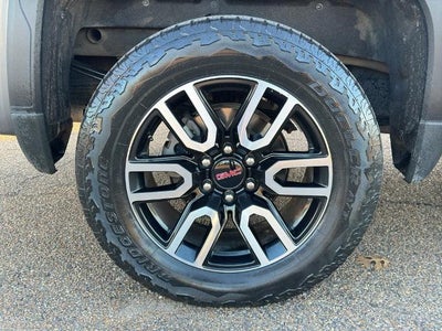 2021 GMC Sierra 1500 Crew Cab Short Box 4-Wheel Drive AT4