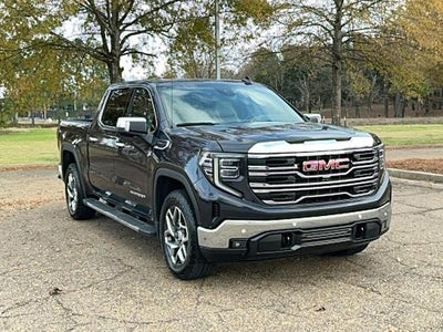 2023 GMC Sierra 1500 Crew Cab Short Box 4-Wheel Drive SLT