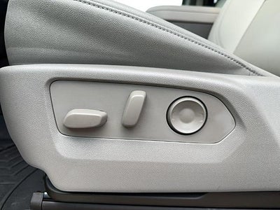 2023 GMC Sierra 1500 Crew Cab Short Box 4-Wheel Drive SLT