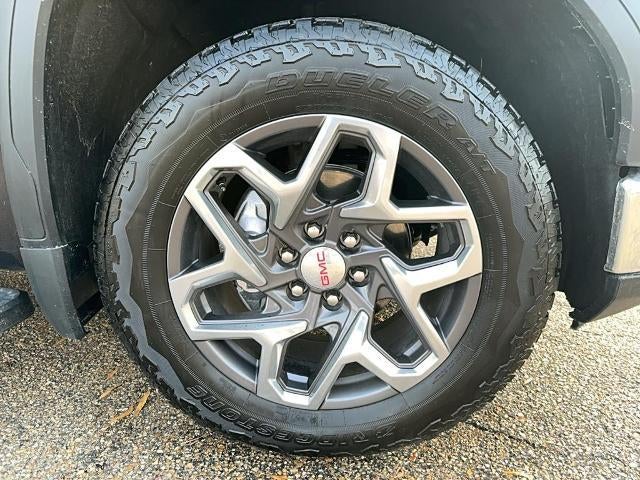 2023 GMC Sierra 1500 Crew Cab Short Box 4-Wheel Drive SLT