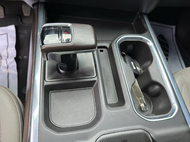 2023 GMC Sierra 1500 Crew Cab Short Box 4-Wheel Drive SLT