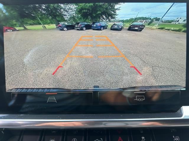 2023 GMC Sierra 1500 Crew Cab Short Box 4-Wheel Drive SLT