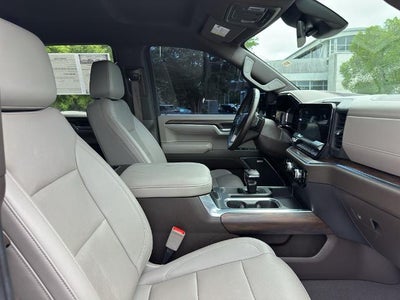 2023 GMC Sierra 1500 Crew Cab Short Box 4-Wheel Drive SLT