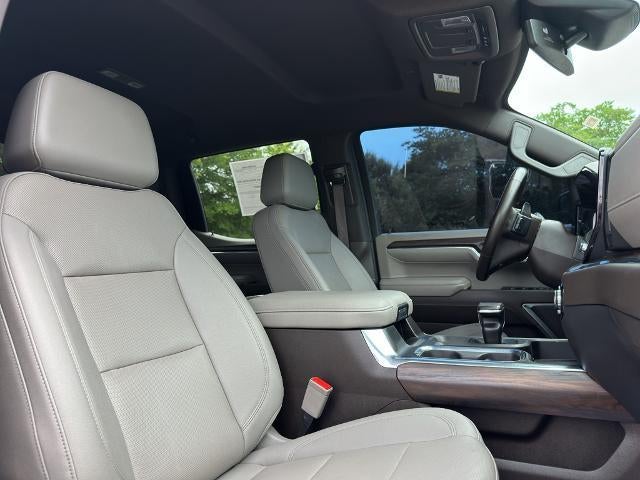 2023 GMC Sierra 1500 Crew Cab Short Box 4-Wheel Drive SLT
