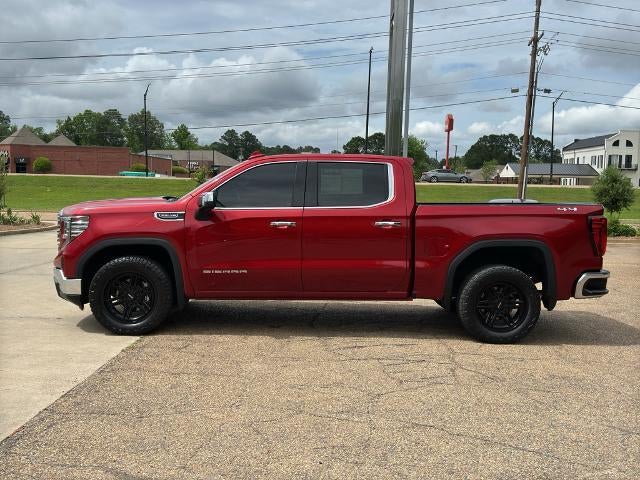 2023 GMC Sierra 1500 Crew Cab Short Box 4-Wheel Drive SLT