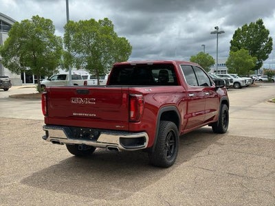 2023 GMC Sierra 1500 Crew Cab Short Box 4-Wheel Drive SLT