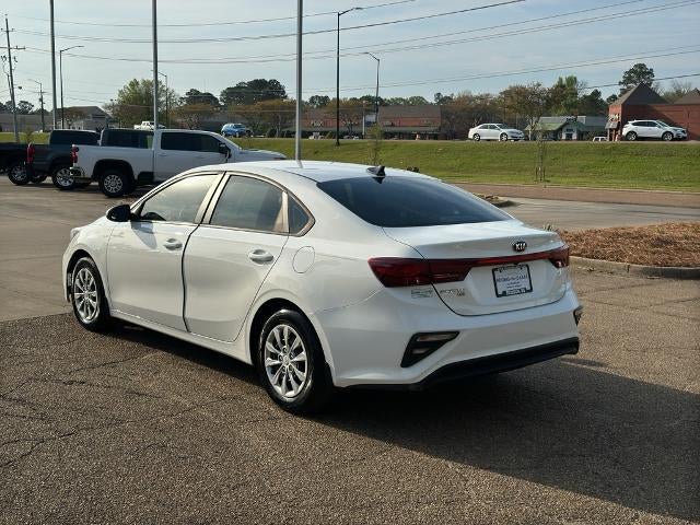 2021 Kia Forte FE IVT