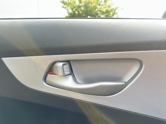 2024 Kia Forte LXS IVT