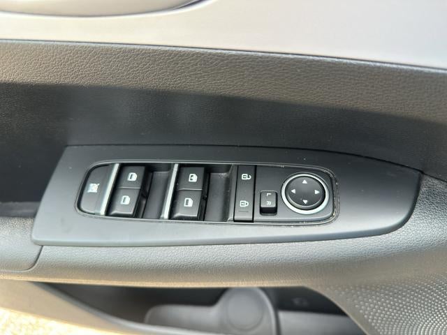2024 Kia Forte LXS IVT