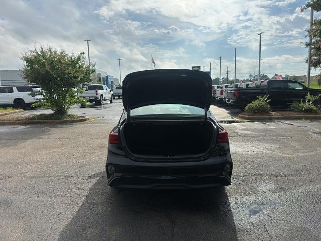 2024 Kia Forte LXS IVT