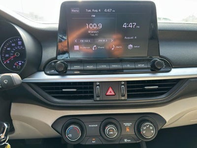 2022 Kia Forte LXS IVT