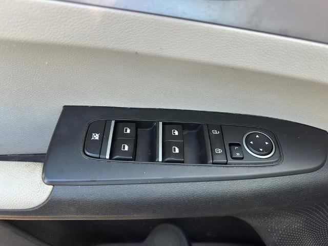 2022 Kia Forte LXS IVT