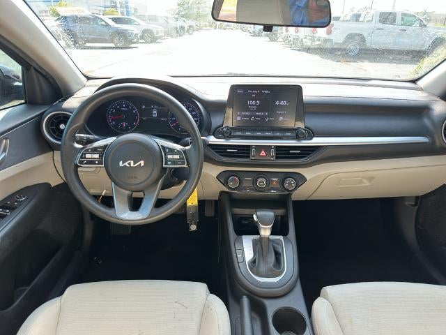 2022 Kia Forte LXS IVT