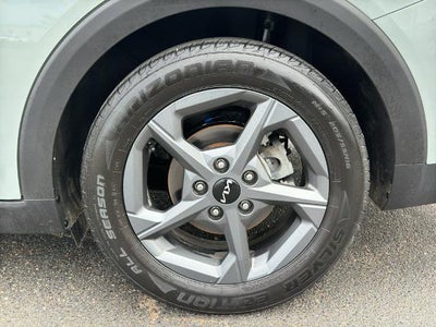 2025 Kia K4 LXS FWD