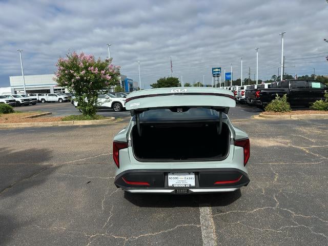 2025 Kia K4 LXS FWD
