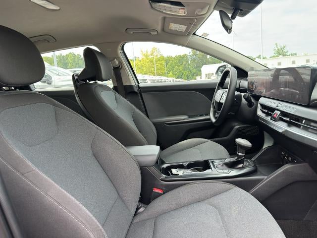2025 Kia K4 LXS FWD