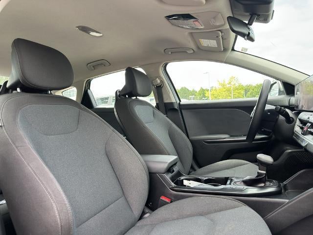2025 Kia K4 LXS FWD