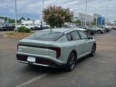 2025 Kia K4 LXS FWD
